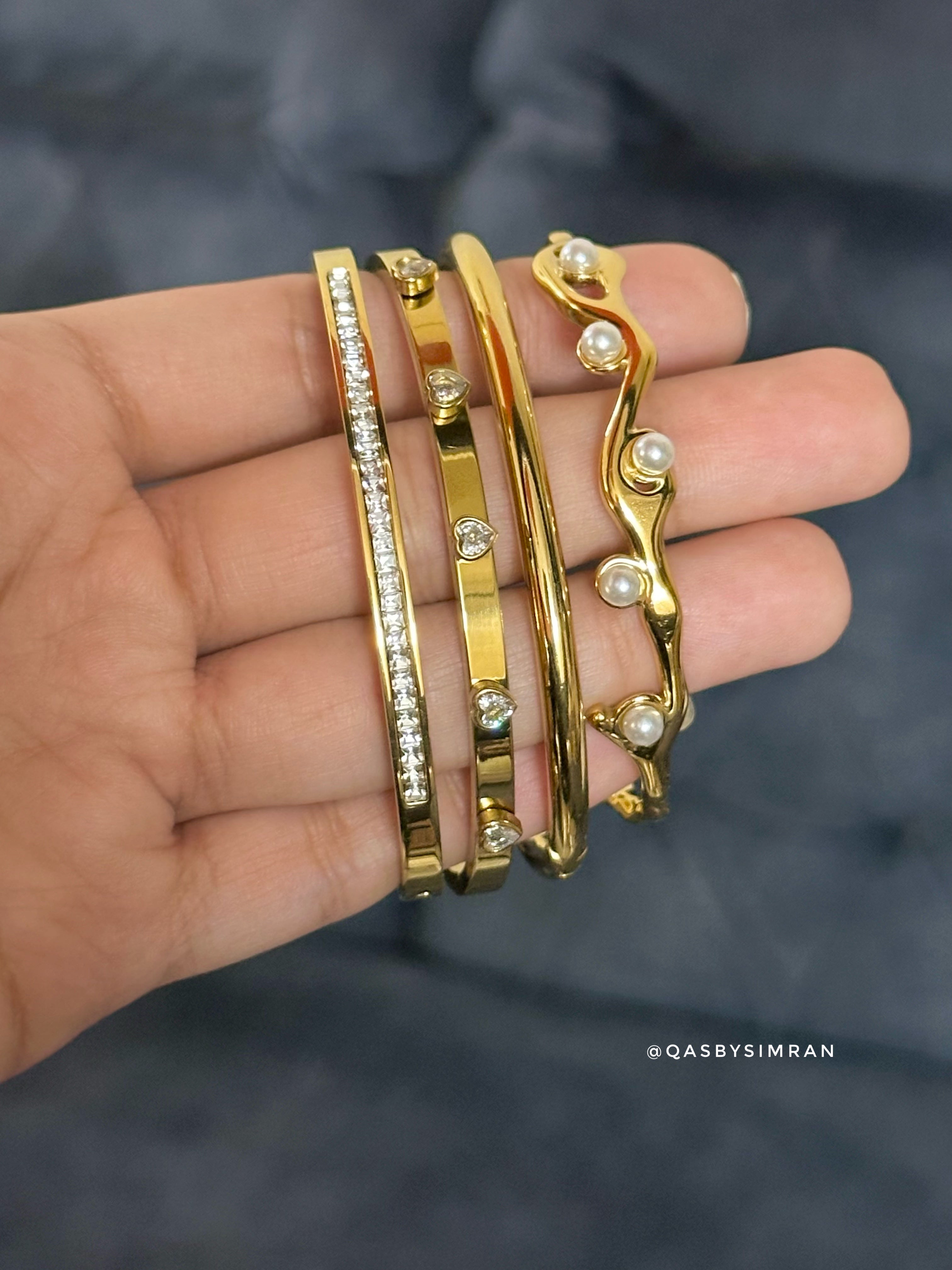 Gigi Statement Stack