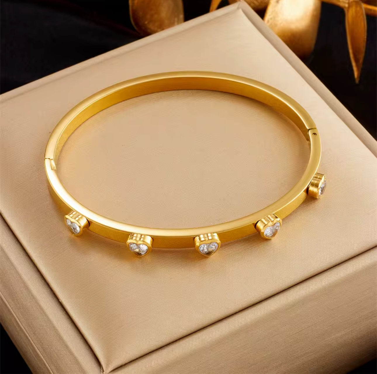Gia Heart Band