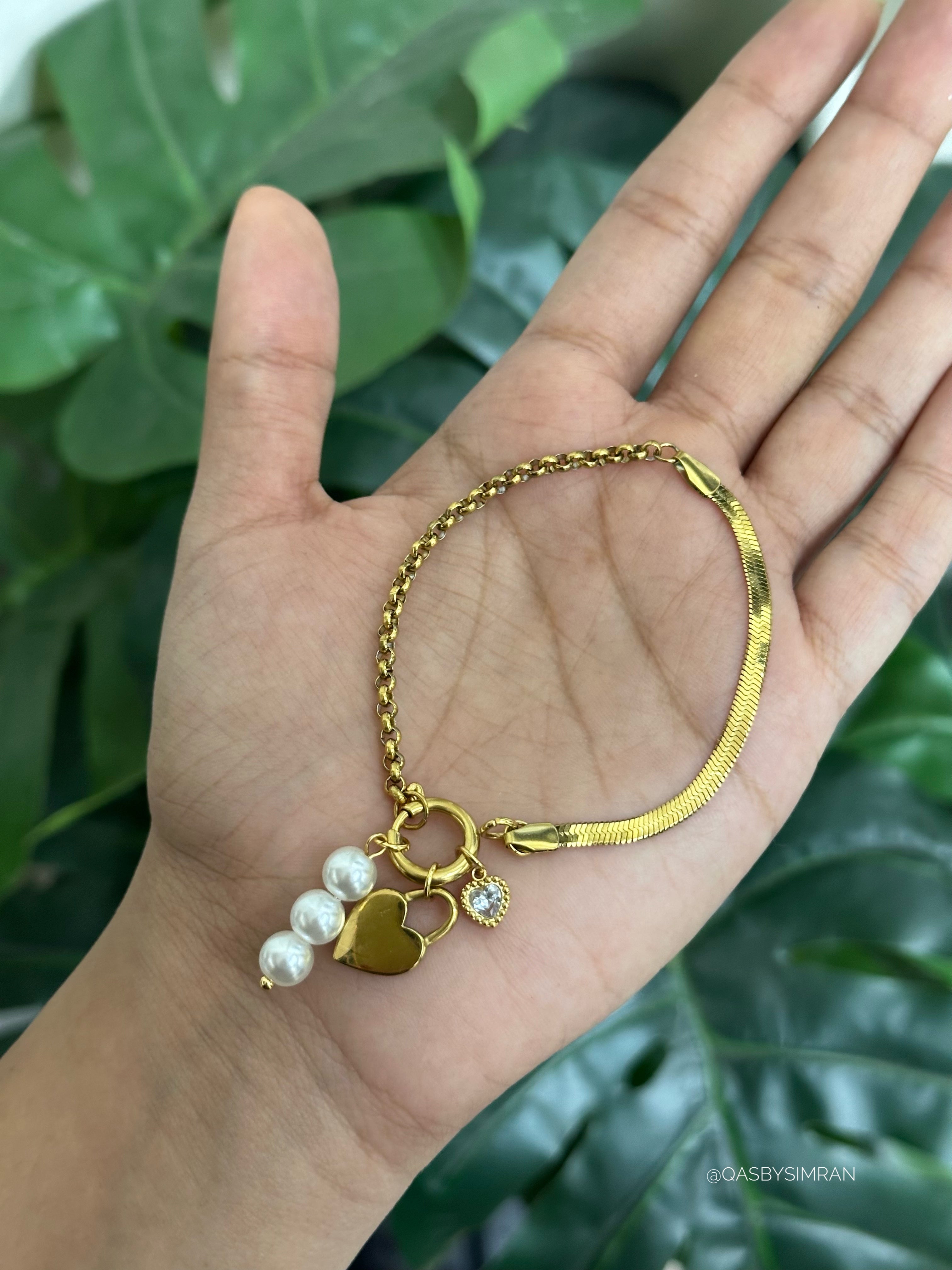 Fizzy Multicharm Bracelet