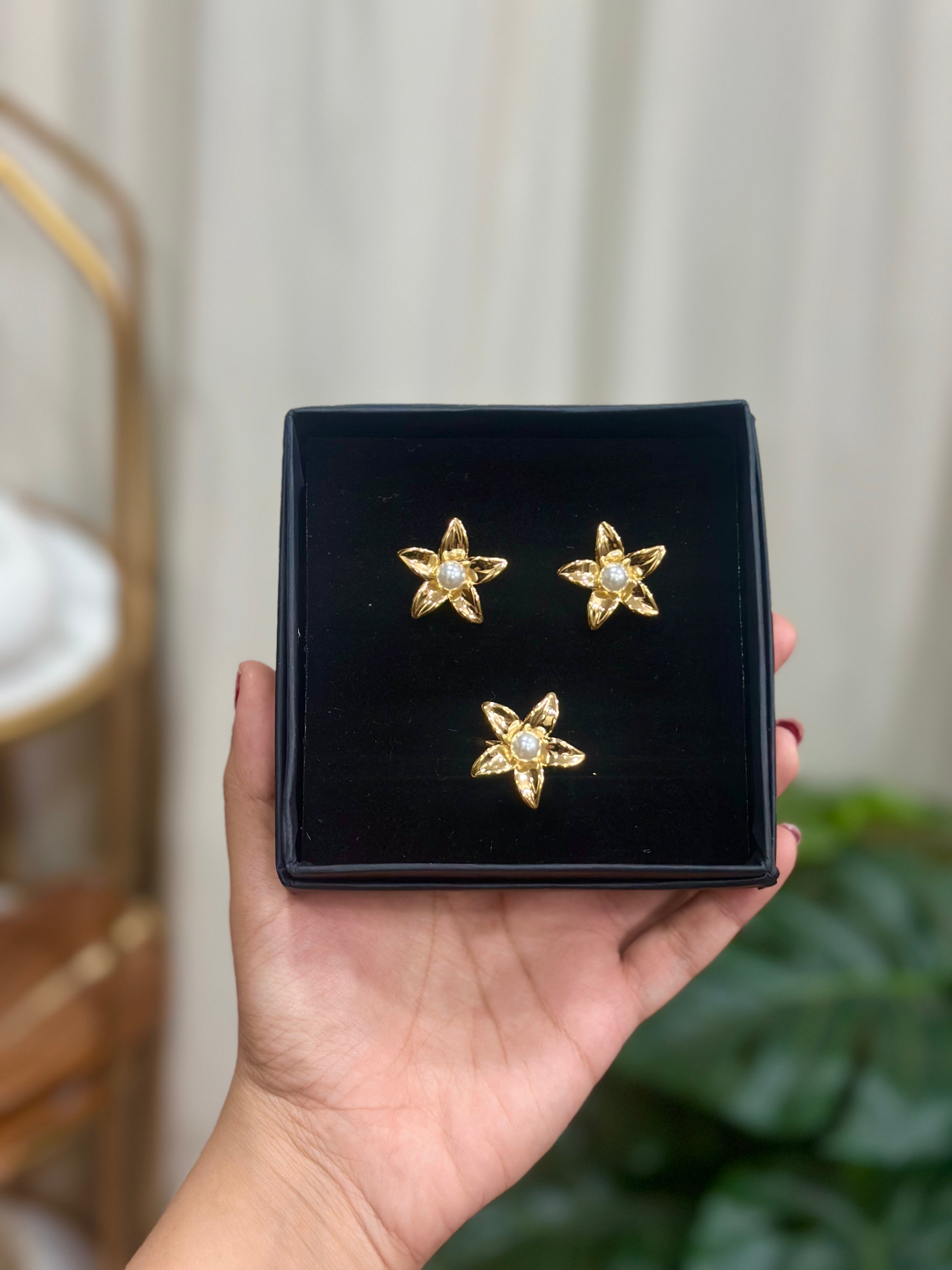 Flower Girl Jewellery Combo