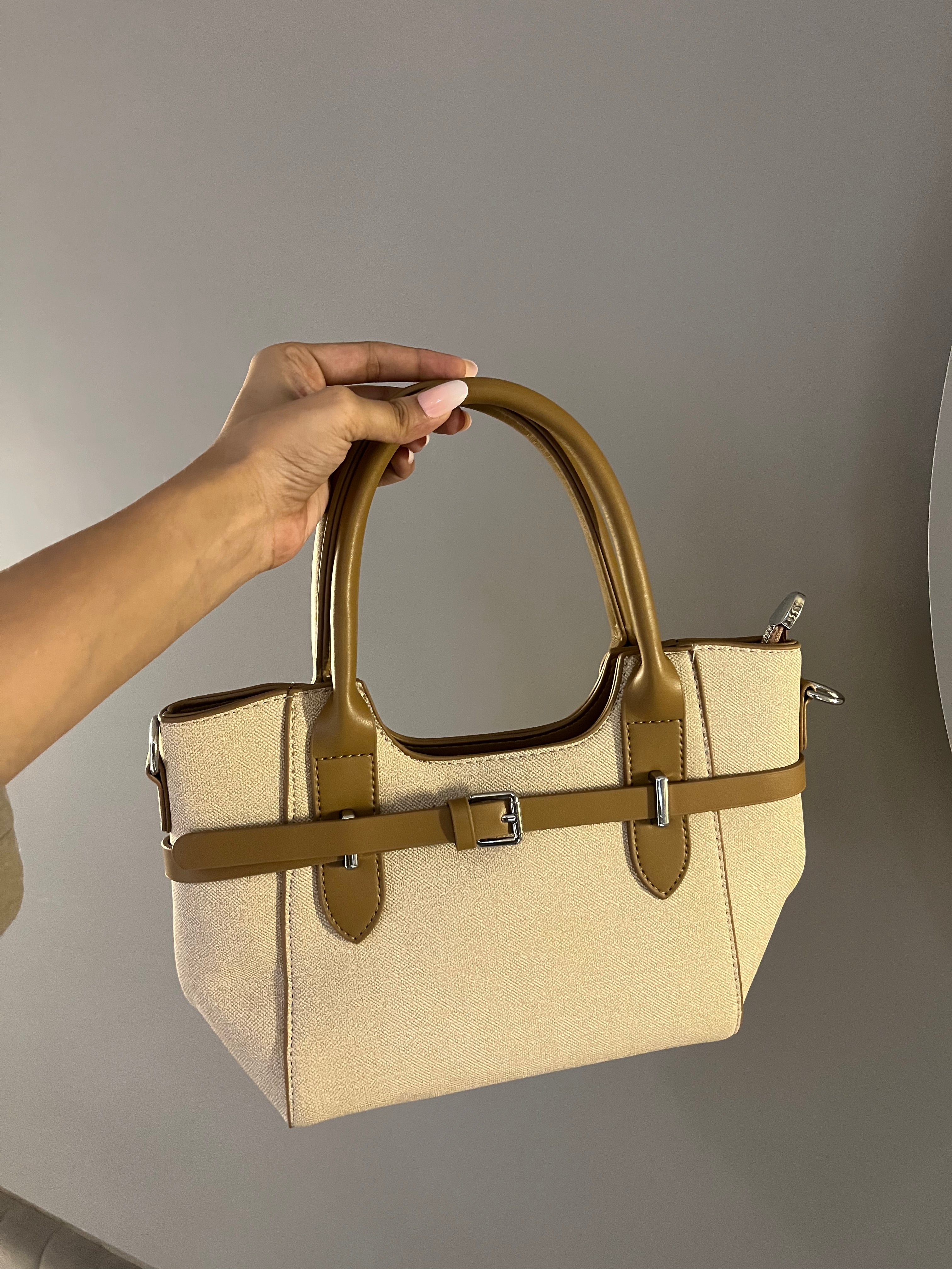 Victoria Old Money Bag