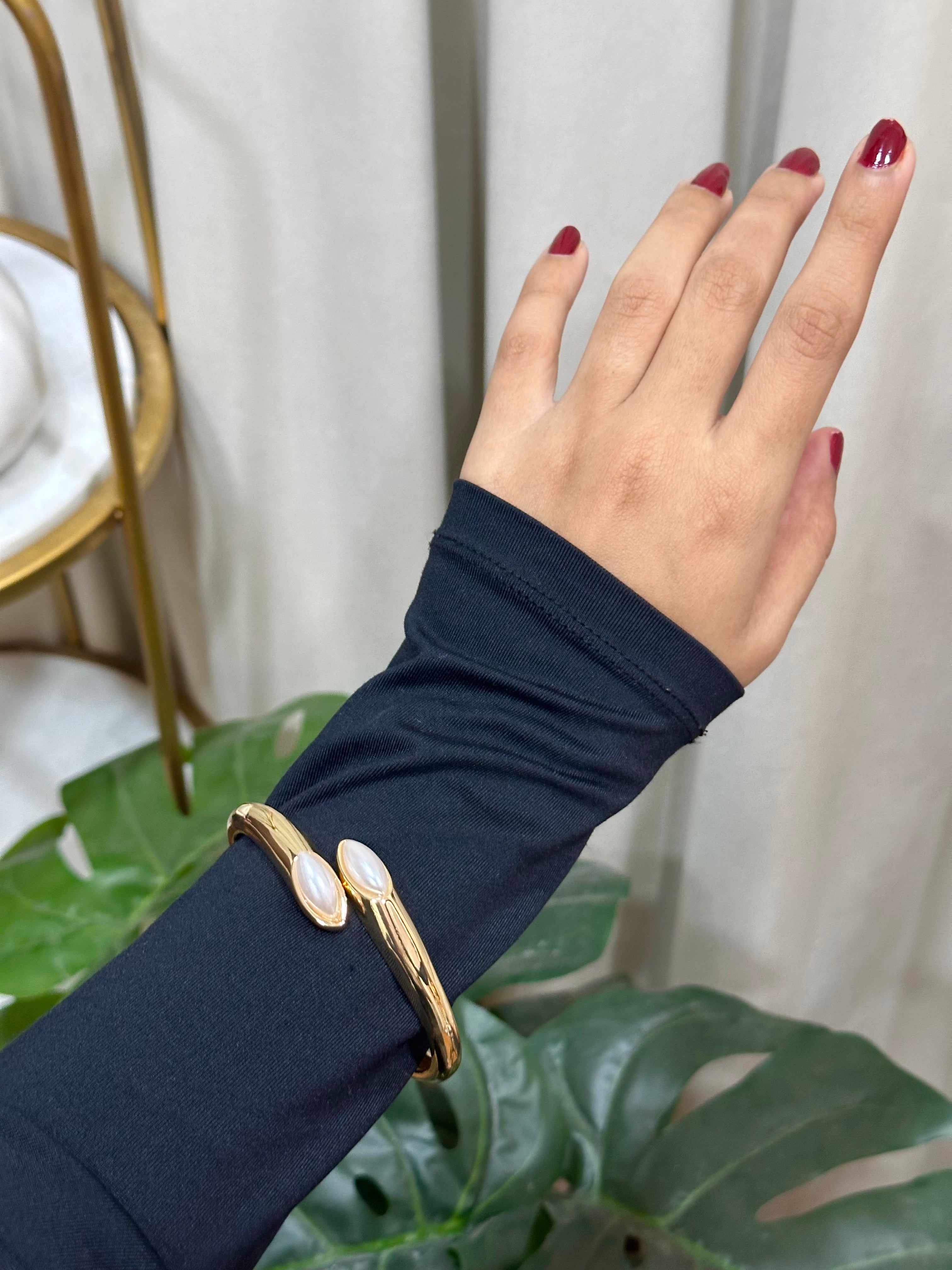 Pearl Statement Bracelet
