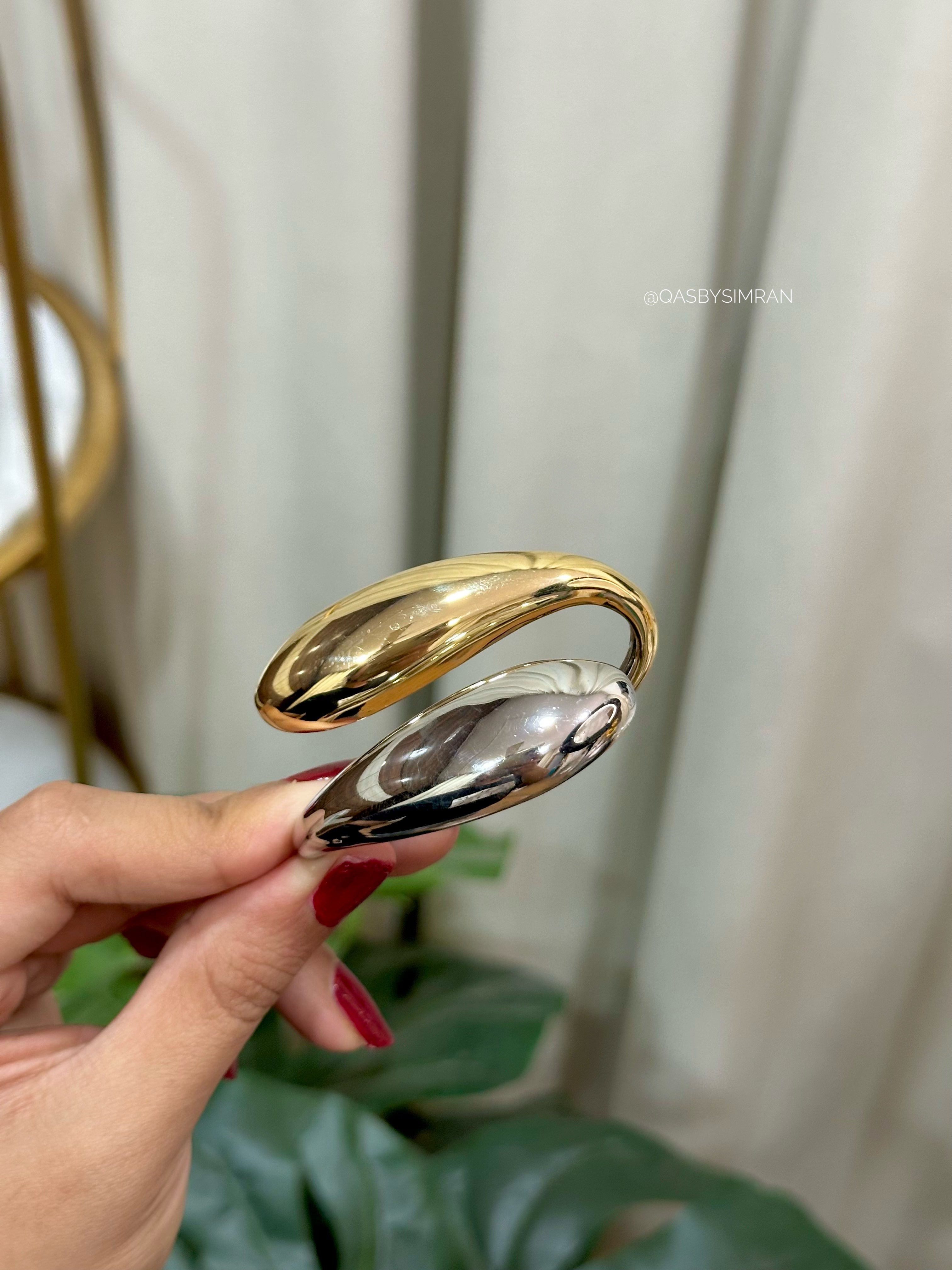 Girl Goddess Two-toned Statement Ring