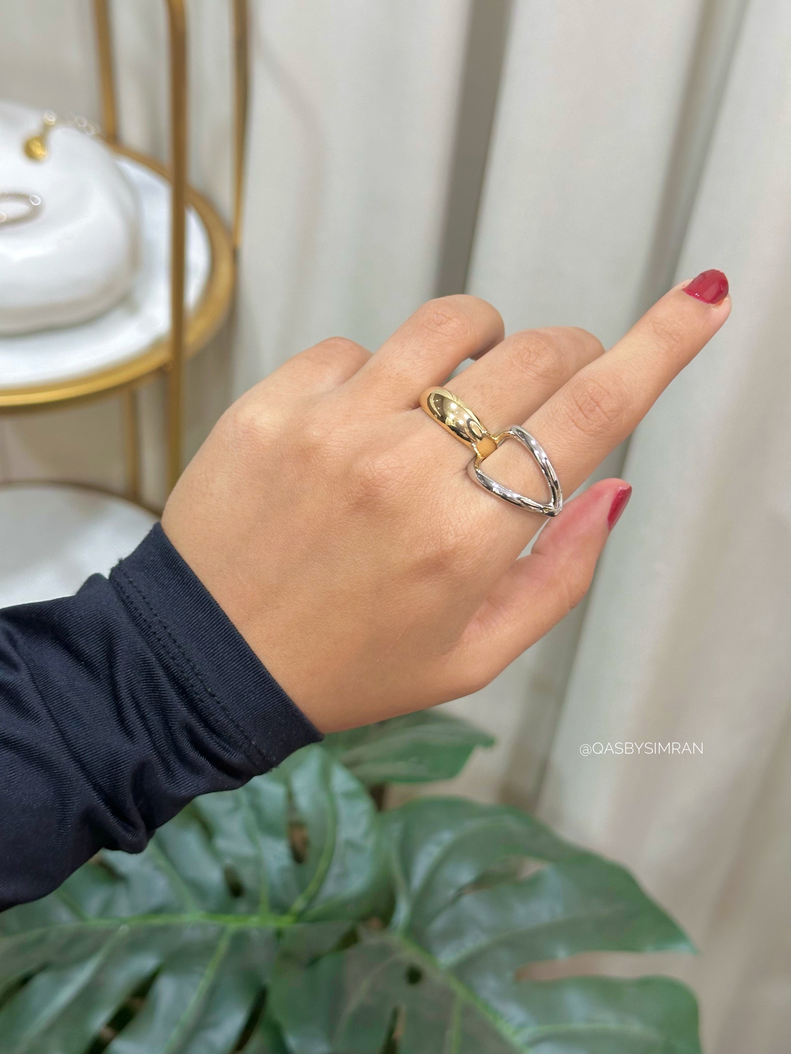 Hailey Two-Toned Attached Statement Ring