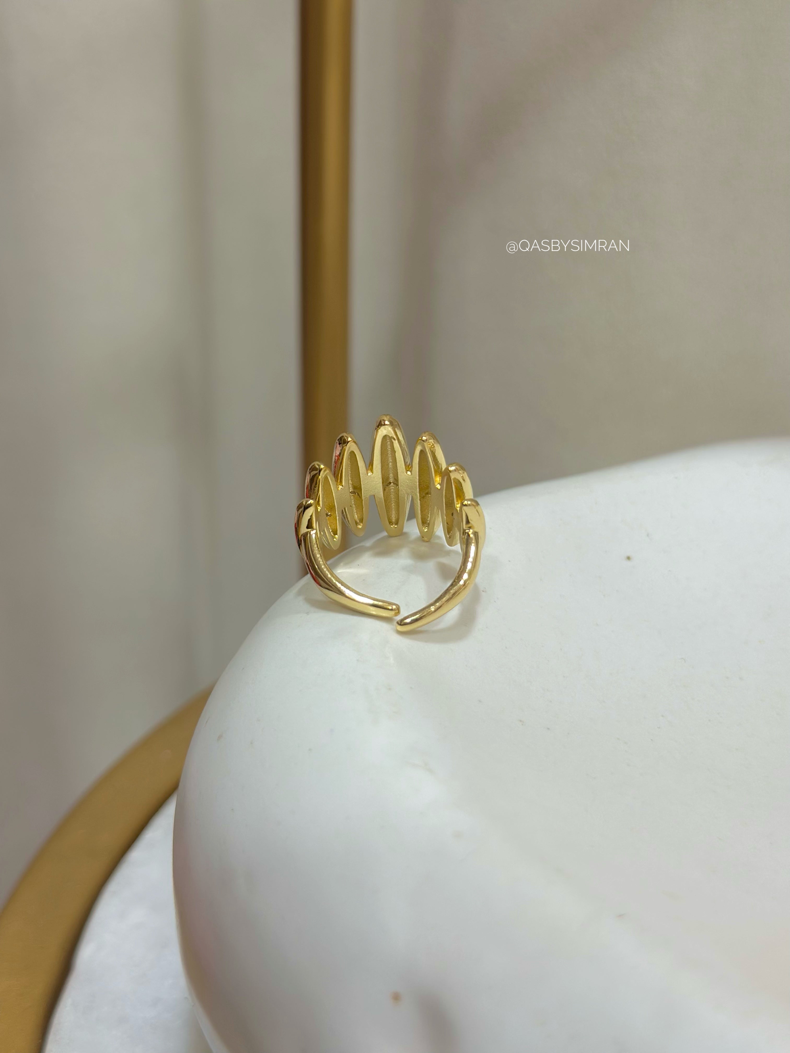 Dottie statment Ring