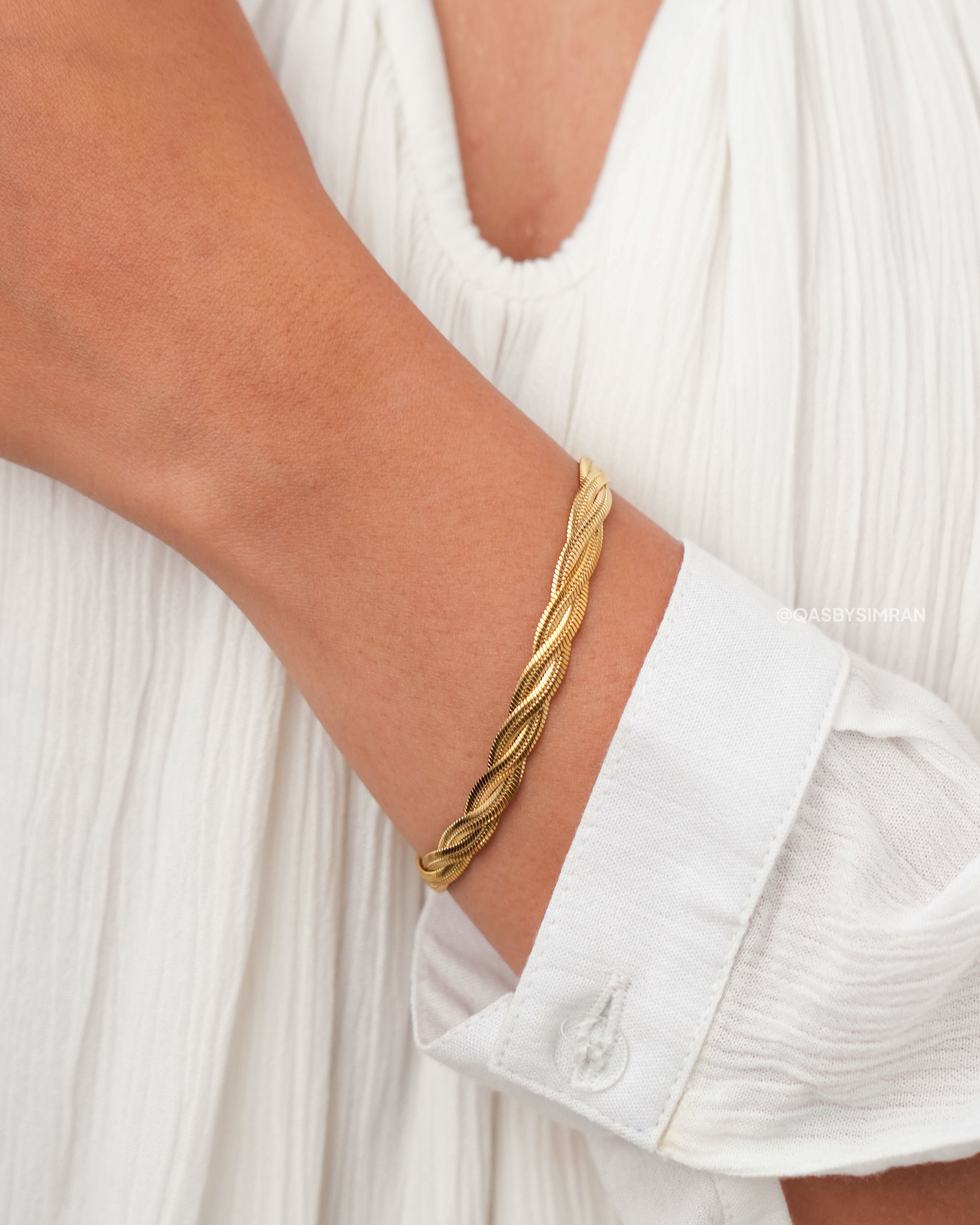 Olivia Twisted Bracelet