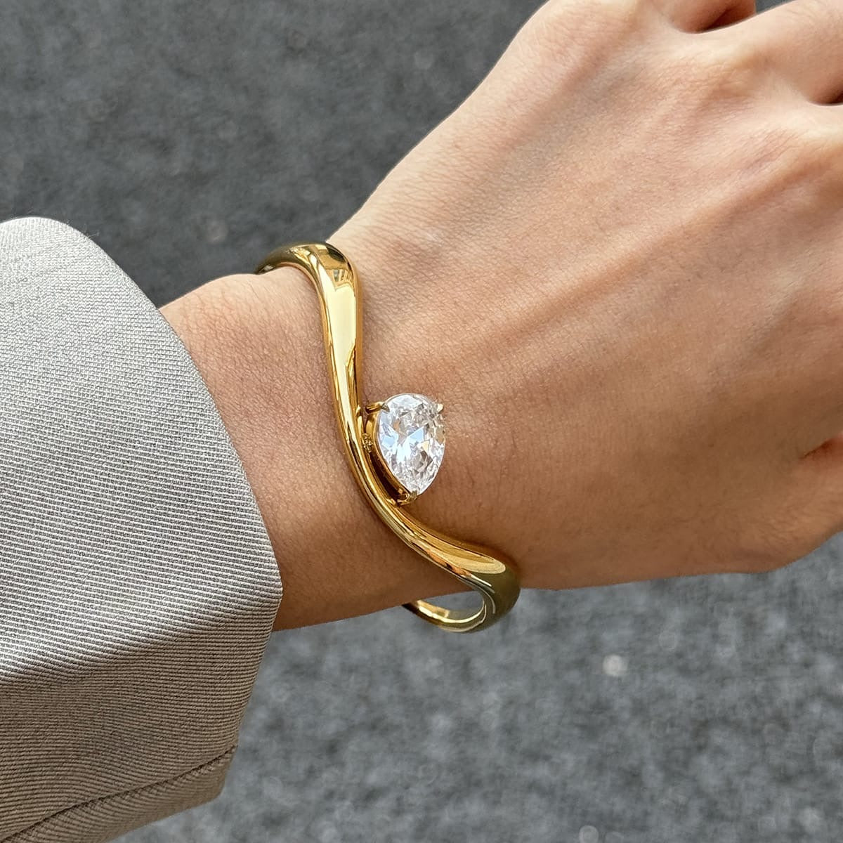 Miraya Luxe Bracelet